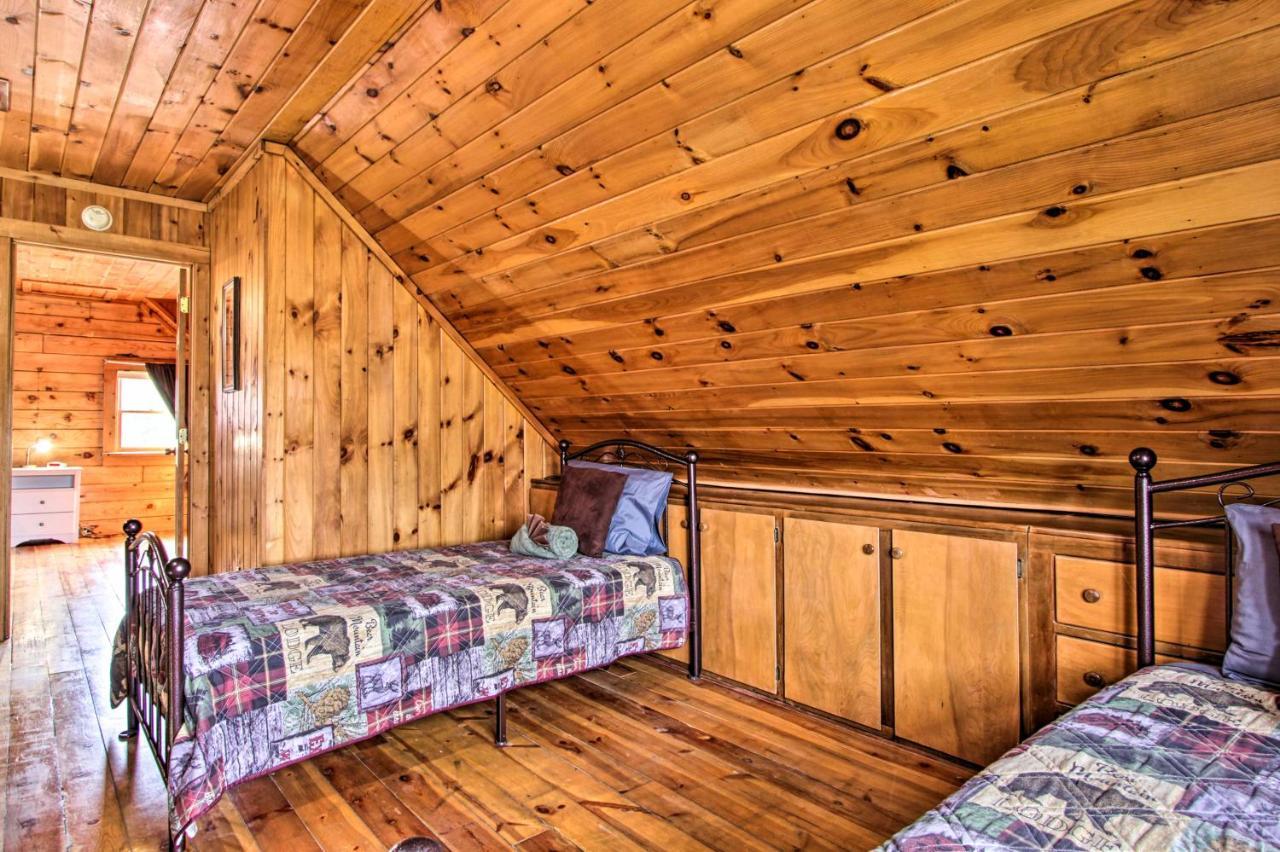 Rustic Cabin With Screened Deck 8 Mi To Dollywood Sevierville Kültér fotó